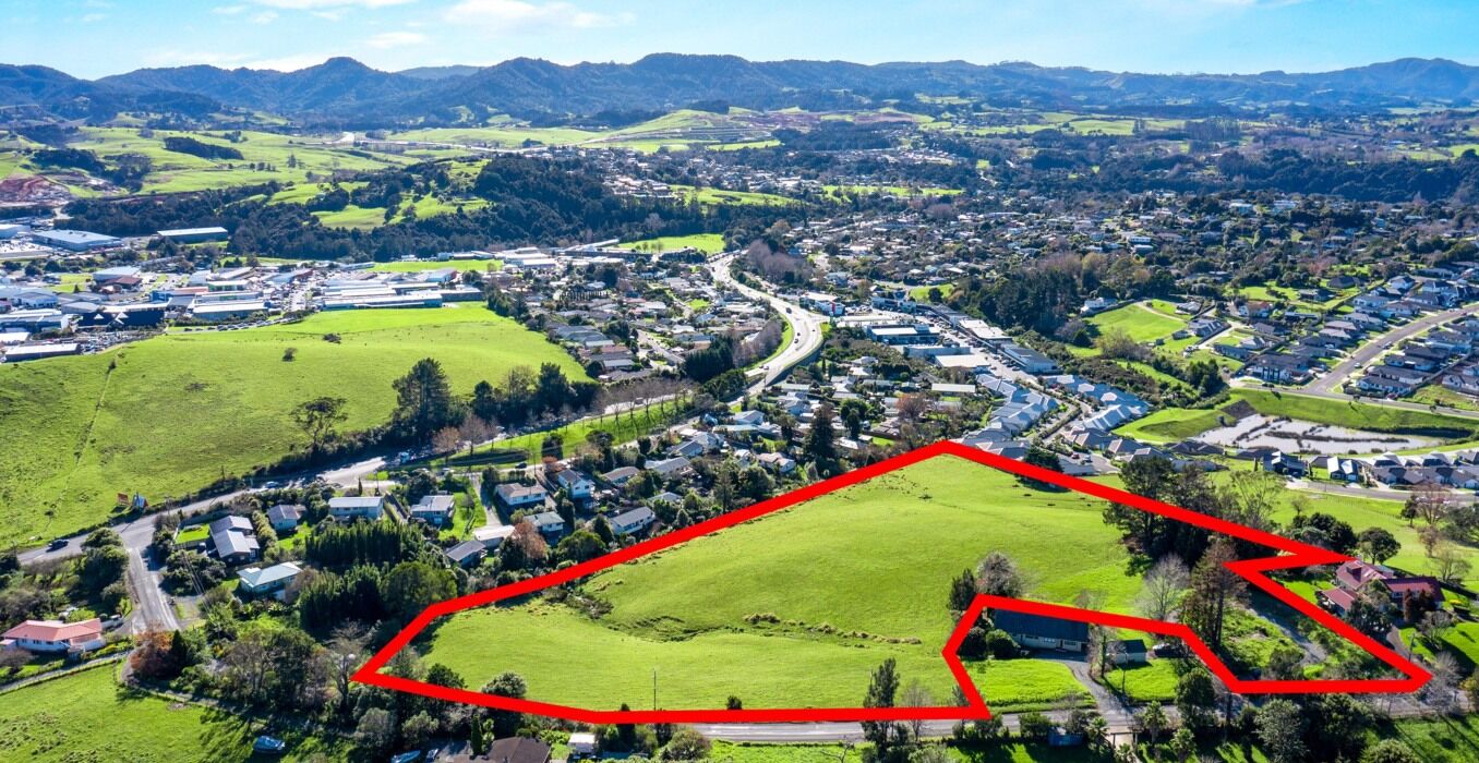 39-McKinney-Road,-Warkworth,-Auckland---1356x700.jpg