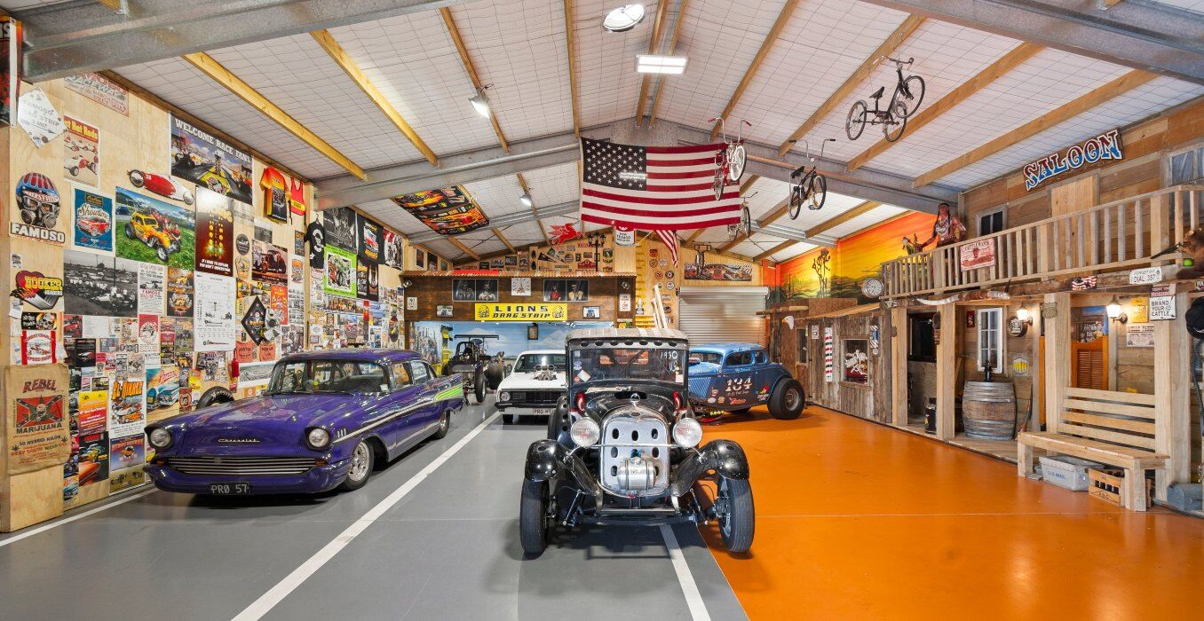 456-Stoney-Creek-Road-garage-1356x700.jpg