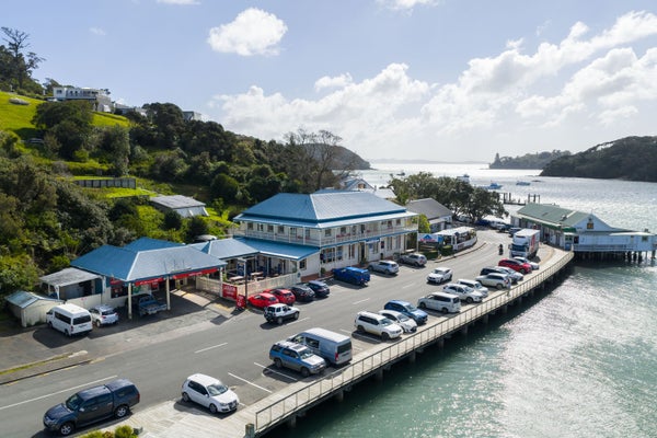 Mangonui-Hotel-2.jpg