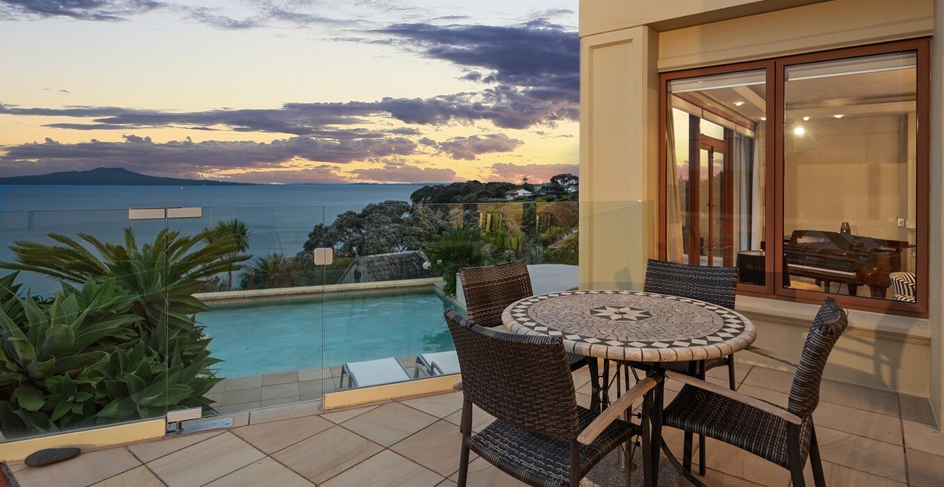 207-Beach-Road-Campbells-Bay-1356x700.jpg