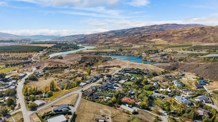 TP7-feature---88-Terrace-Street,-Bannockburn,-Central-Otago---2.jpg
