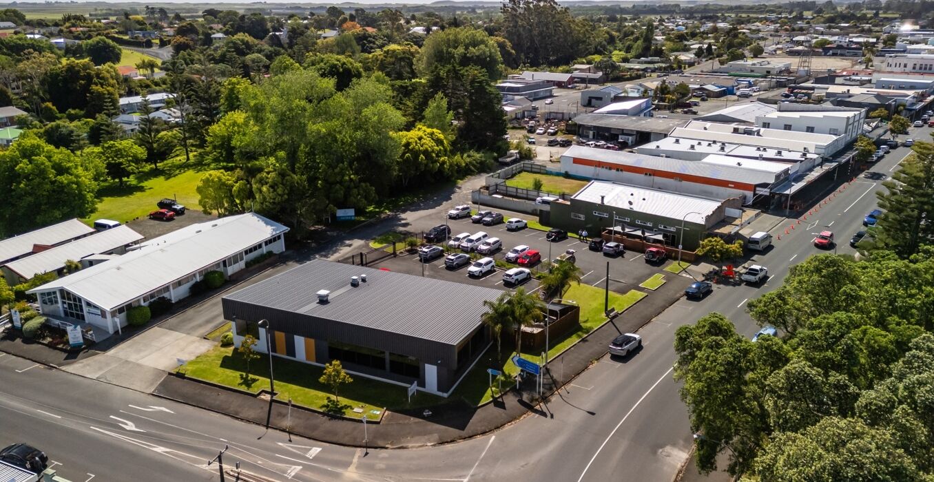2,-12-Commerce-Street,-Kaitaia,-Northland---hero-1356x700.jpg