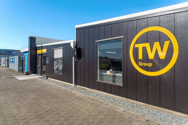 Bayleys---124-126-Disraeli-Street,-Gisborne_1.jpg